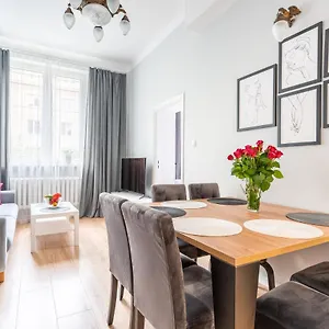Appartement Pod Arkadami, Warschau